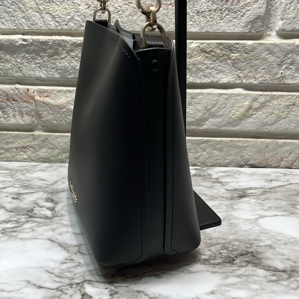 KATE SPADE Darcy Small Black Bucket Bag in EUC - Picture 2 of 16